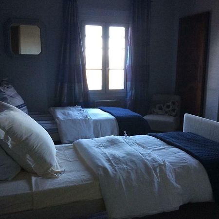 Bed and Breakfast Le Mas Amore Гассен Экстерьер фото