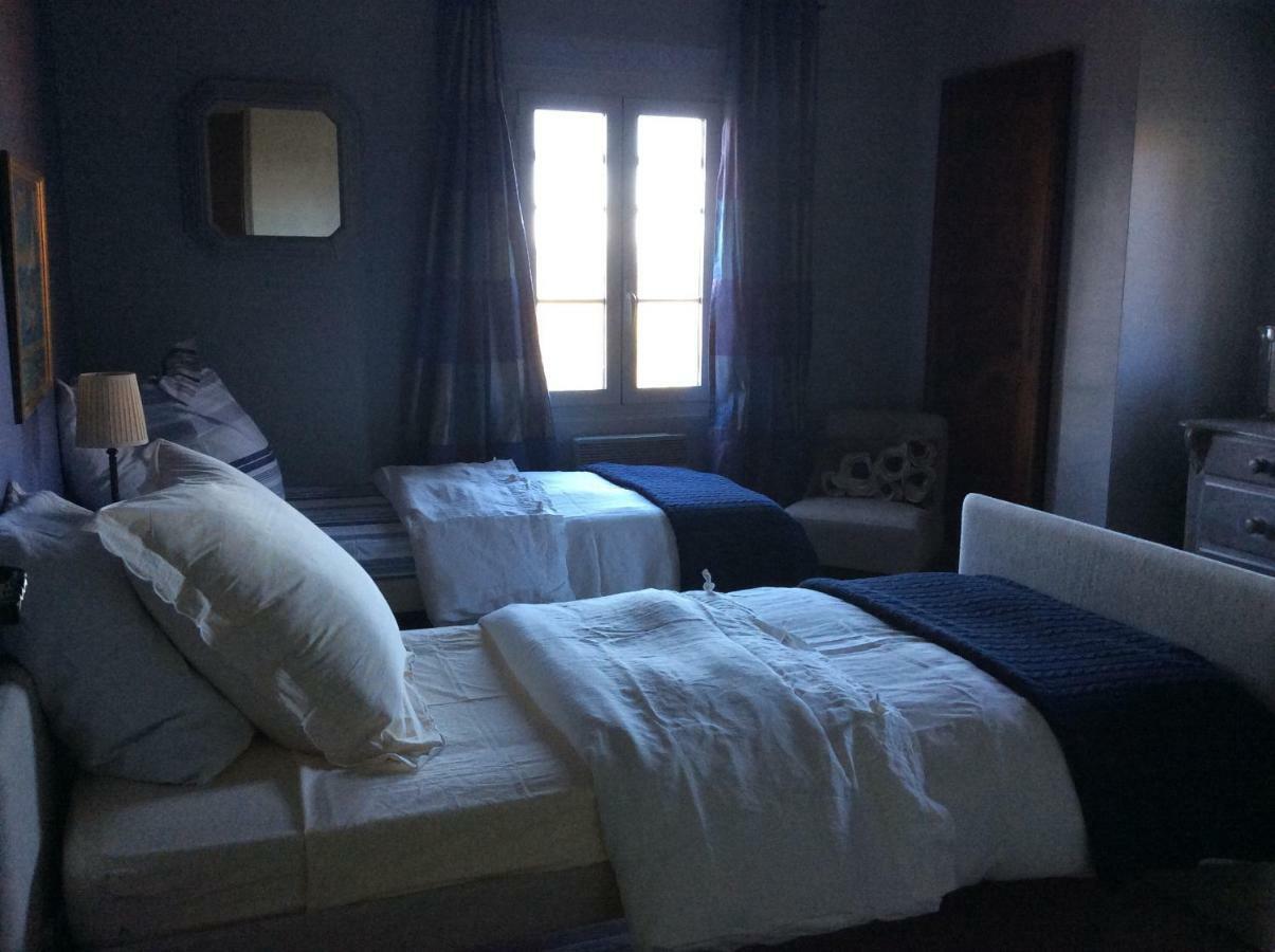 Bed and Breakfast Le Mas Amore Гассен Экстерьер фото